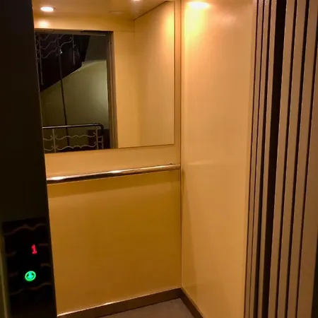 Ja 12 公寓
